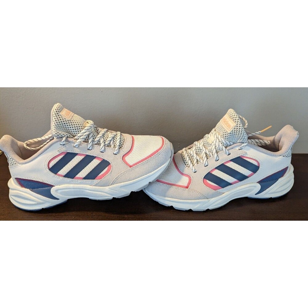 Adidas Women's 90S Valasian Casual Training Shoes Sneaker Size 7 - Worn Once!